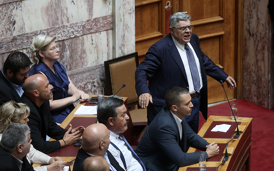 αποκάλυψη-κ-στέρηση-πολιτικών-δικα-561379948