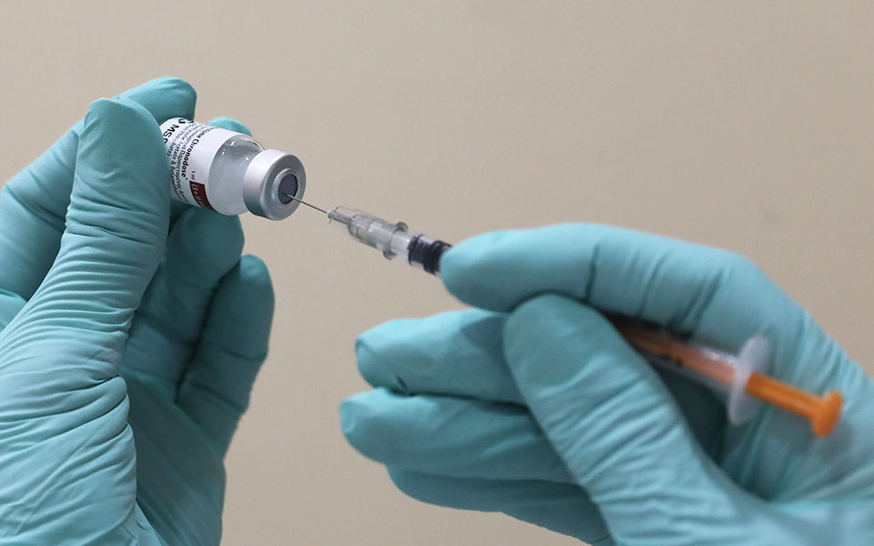 εμβολιασμός-τείχος-ανοσίας-από-τους-ε-561364093