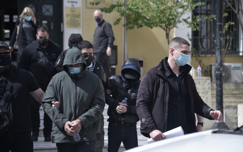 στον-κορυδαλλό-οδηγήθηκε-ο-μένιος-φου-561350662