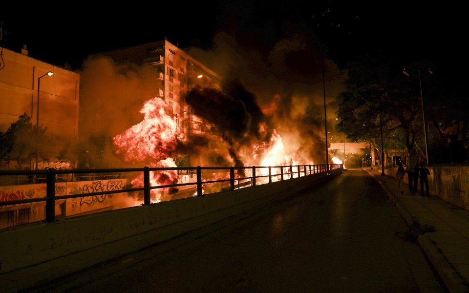 Ρουκετοπόλεμος με νέους «κανόνες» στον Βροντάδο-1