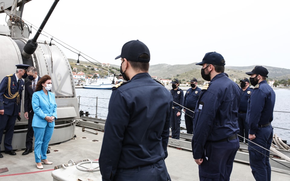 κ-σακελλαροπούλου-η-χώρα-μας-θα-βγει-π-561350749