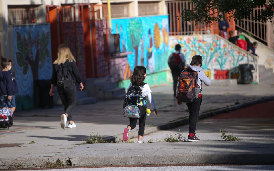 Σχολεία: Επιχείρηση «πρώτο κουδούνι» μετά από έξι μήνες (φωτογραφίες)-1