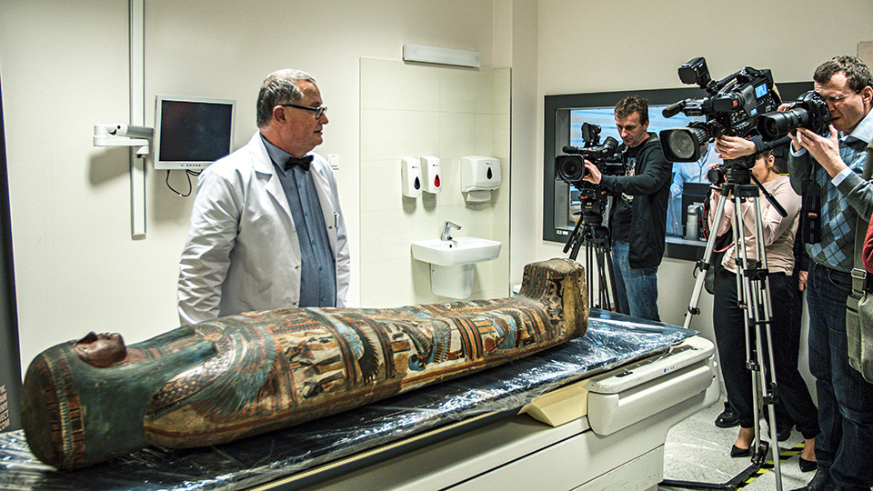 Ο ιερέας ήταν γυναίκα