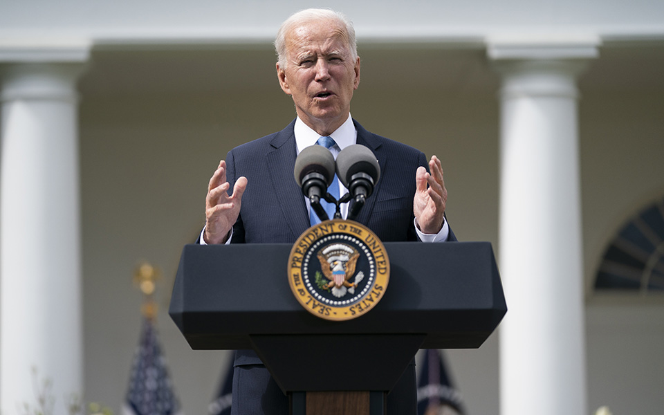 μπάιντεν-όσοι-εμβολιαστήκατε-πλήρω-561362773