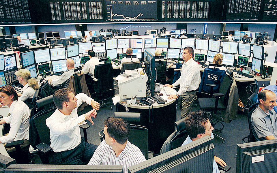 χλιαρή-αντίδραση-των-επενδυτών-στις-υ-561351274