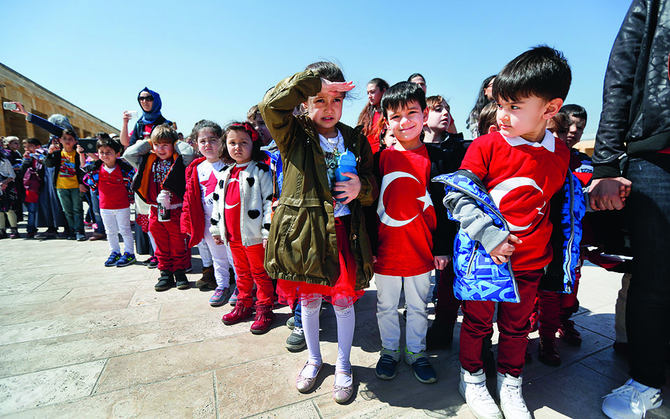 κήρυγμα-παντουρκισμού-στα-σχολικά-βι-561364564