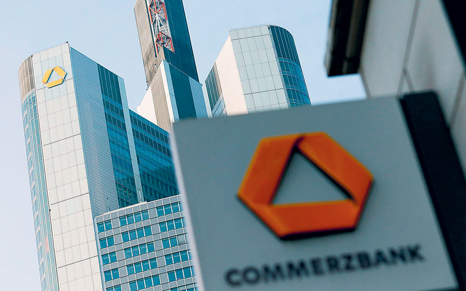 φρένο-σε-μονομερείς-μεταβολές-όρων-απ-561353809