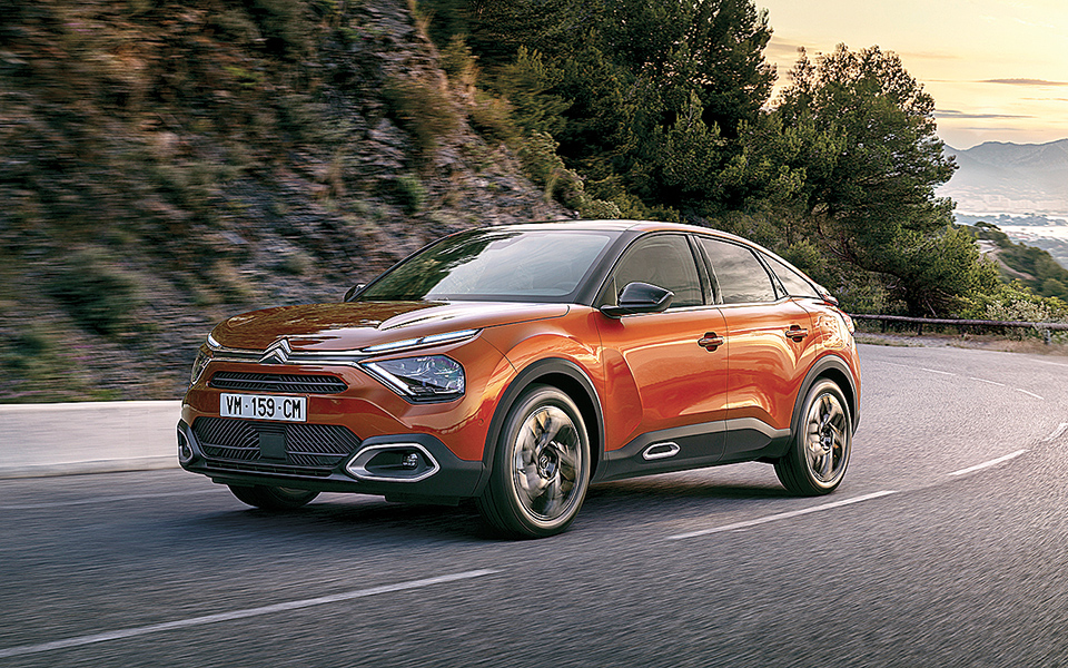 αποδράσεις-πάνω-σε-μαγικό-χαλί-561356161