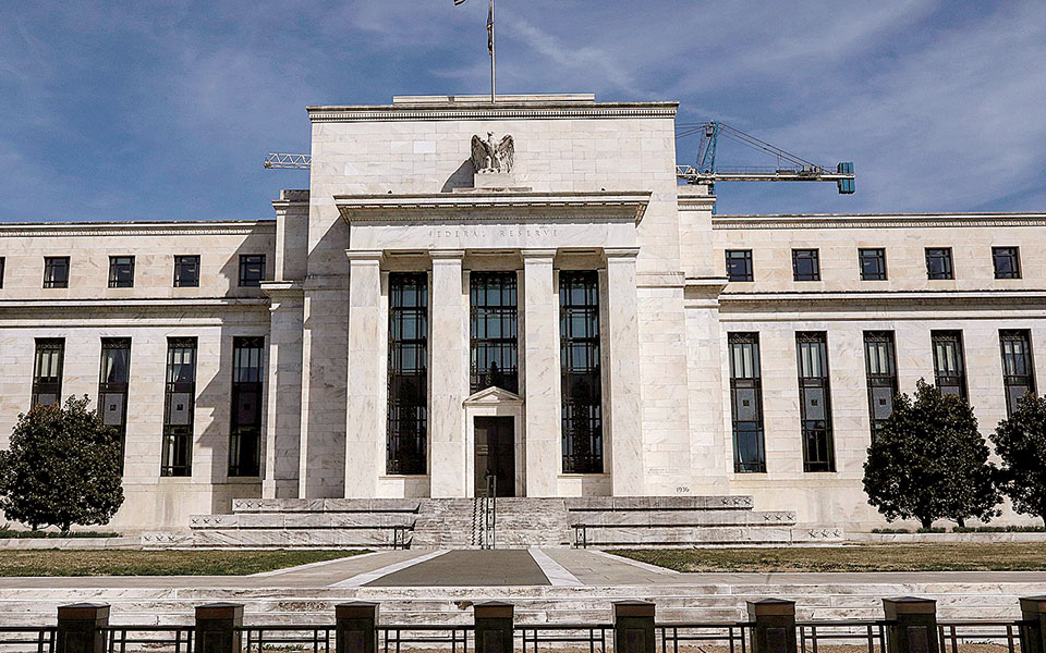 καμπανάκι-από-τη-fed-για-αδυναμίες-στο-561355750