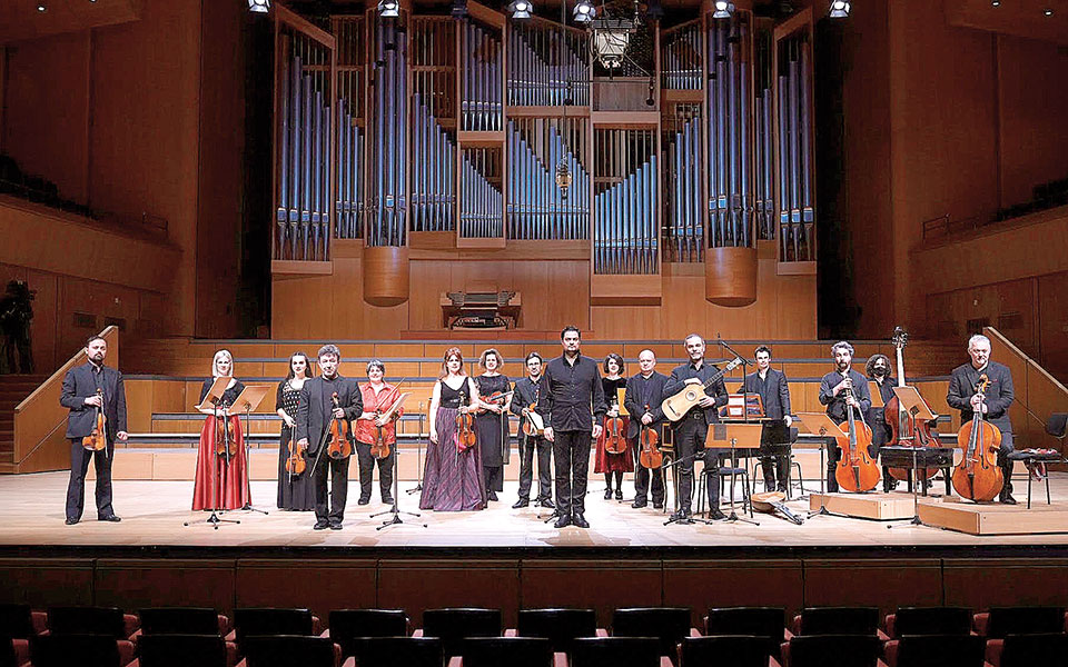 εκτακτωσπροτάσεις-για-τις-μέρες-του-lockdown-561355768