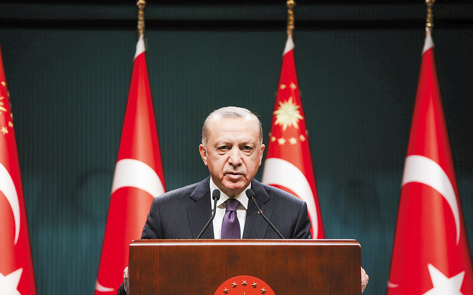 ανοίγματα-ερντογάν-για-να-σπάσει-τη-561356398