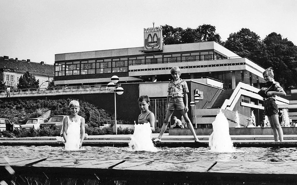 Ματιές στον κόσμο-2