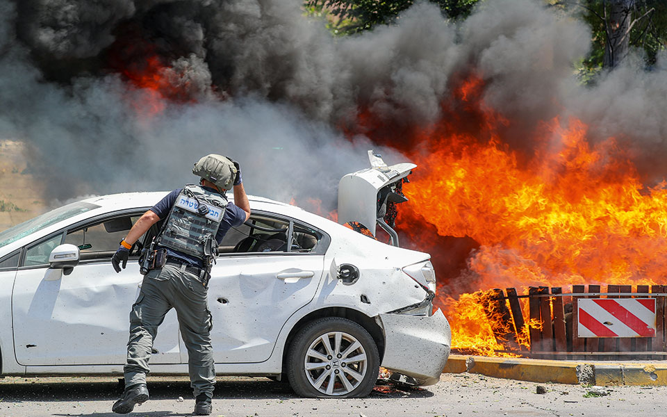 η-παρούσα-κρίση-διαλύει-τις-ισραηλινέ-561359875
