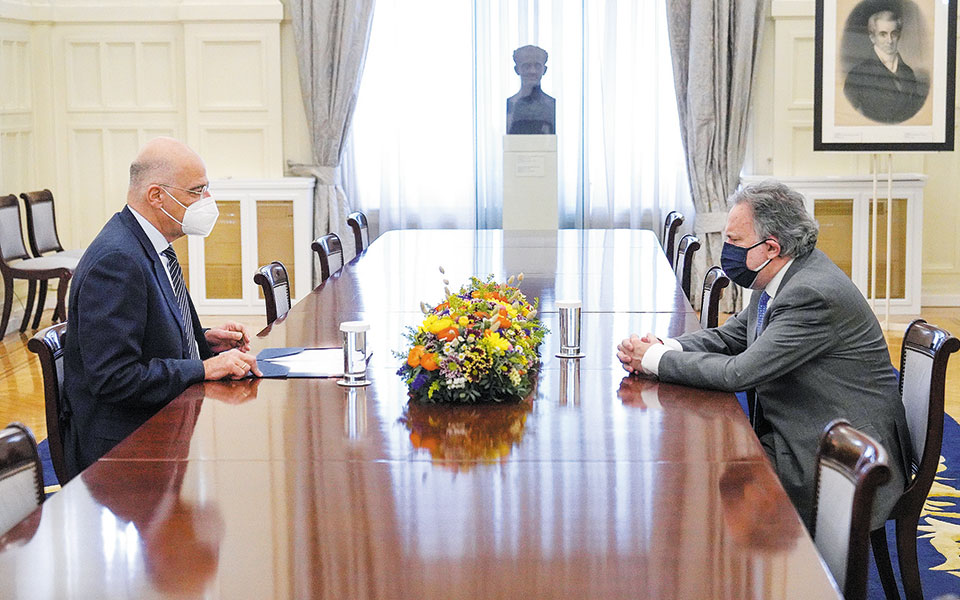 μήνυμα-δένδια-για-τερματισμό-προκλήσ-561359881