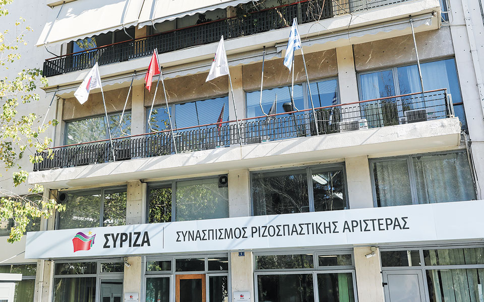 νέα-διαχωριστική-γραμμή-τσίπρα-561360025