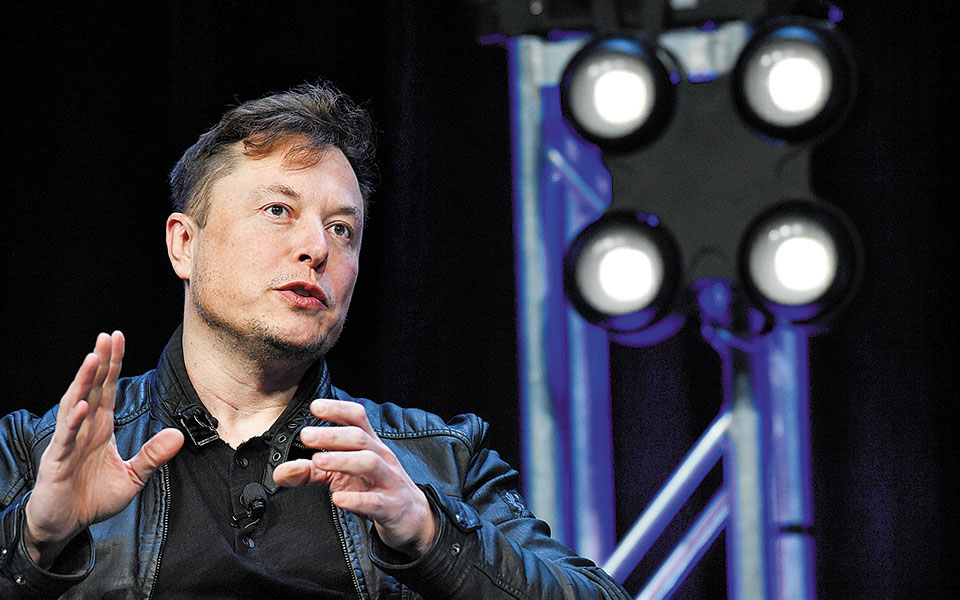 ο-έλον-μασκ-ξεφούσκωσε-το-bitcoin-561362509