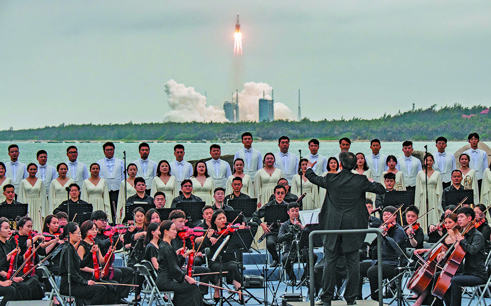 ο-θεός-της-φωτιάς-πάτησε-στον-αρη-561365008