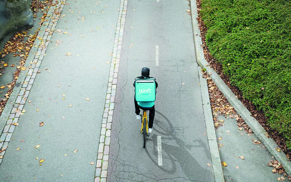 μαθαίνοντας-από-μια-παραγγελία-φαγητ-561365212