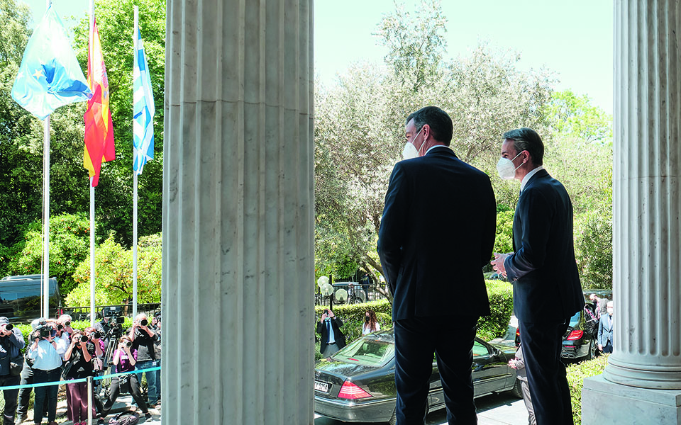 η-προοδευτική-και-κεντρώα-στροφή-της-κ-561364645