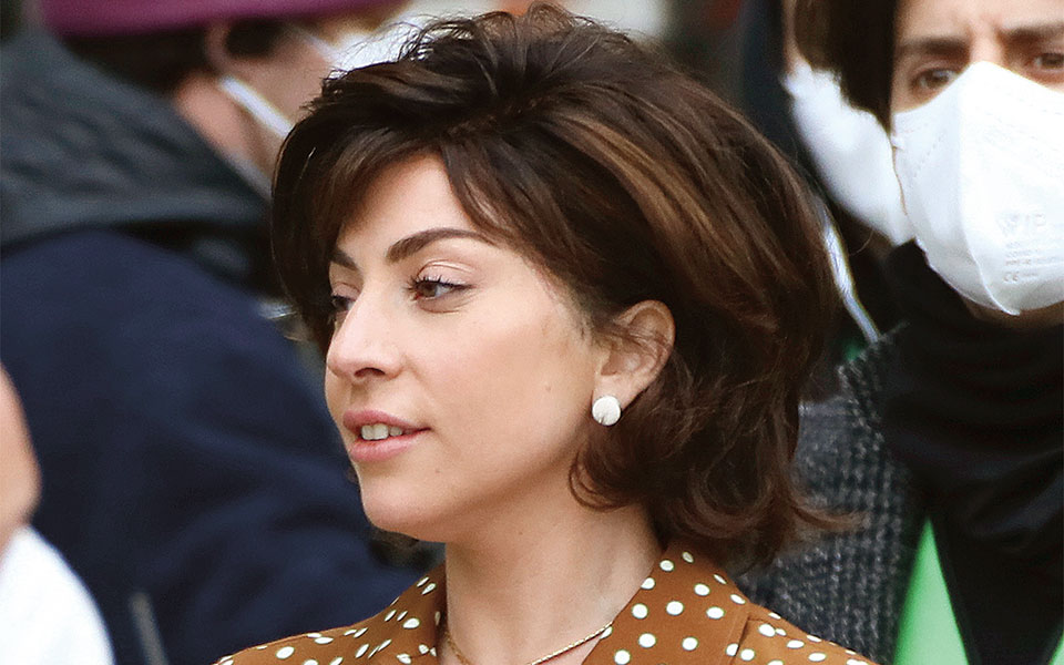 πρόσωπα-της-τρίτης-561366883