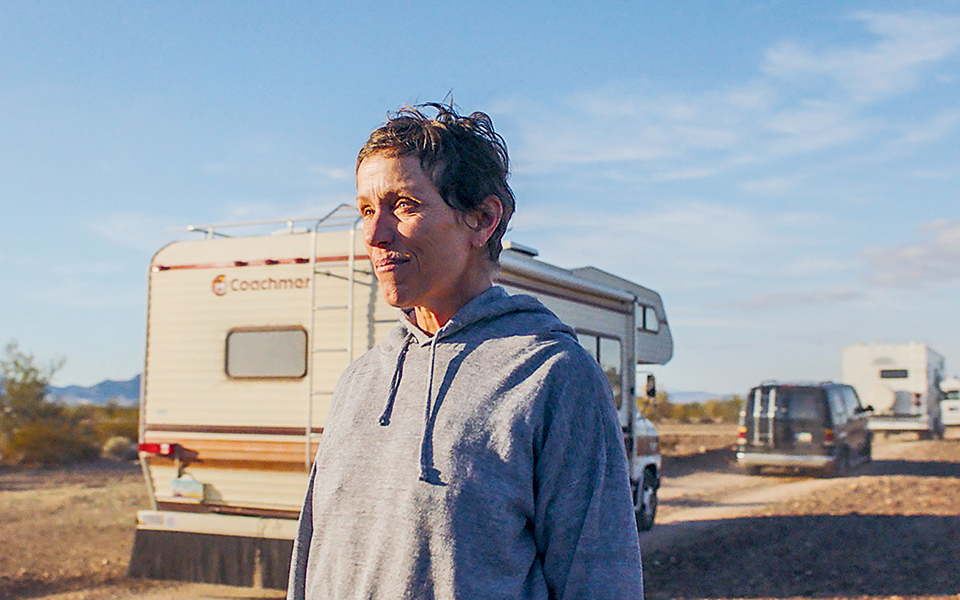 οι-νομάδες-χαμογελάνε-ακόμα-561372043