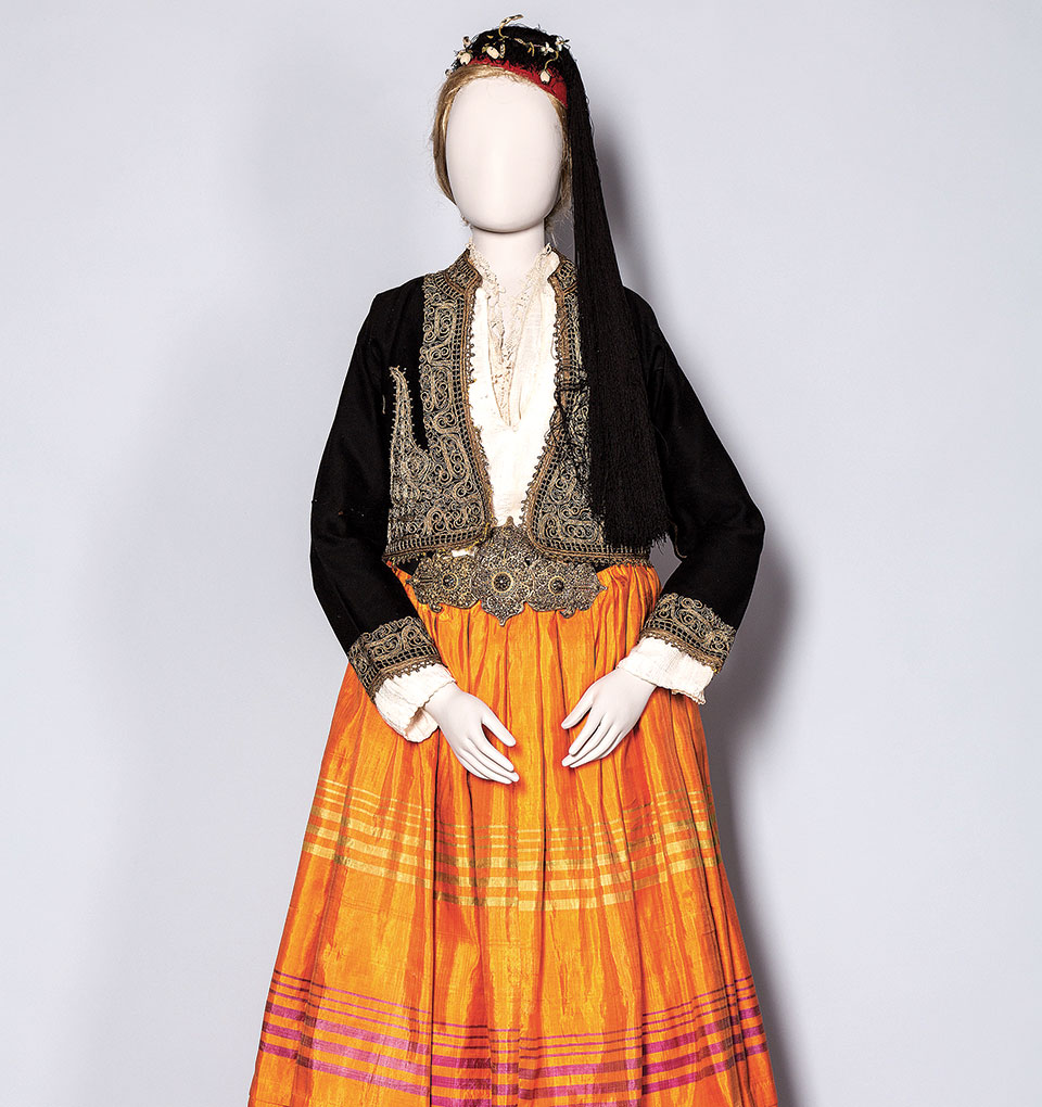 Φουστανέλα: η γιορτινή μας φορεσιά-3