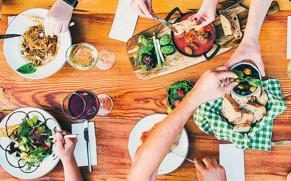 δεν-είμαστε-εκεί-ακόμη-561372247