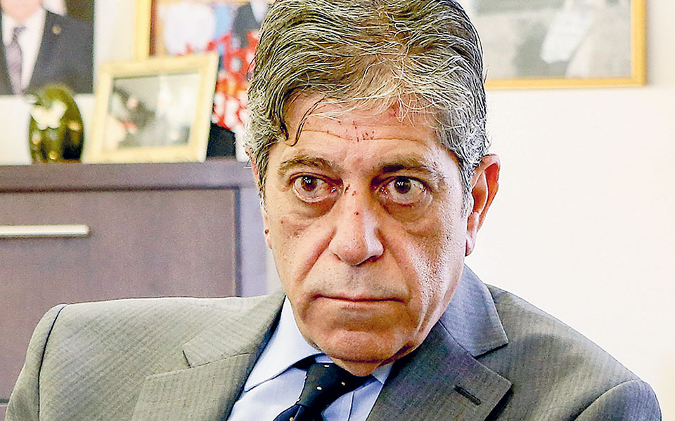 παλαιστίνιος-πρέσβης-μ-τουμπάσι-η-κα-561369721