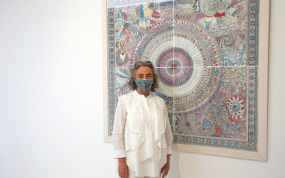 Η Ιωάννα Ράλλη μάς παρουσιάζει την καλειδοσκοπική «Κοσμομορφία» της-1