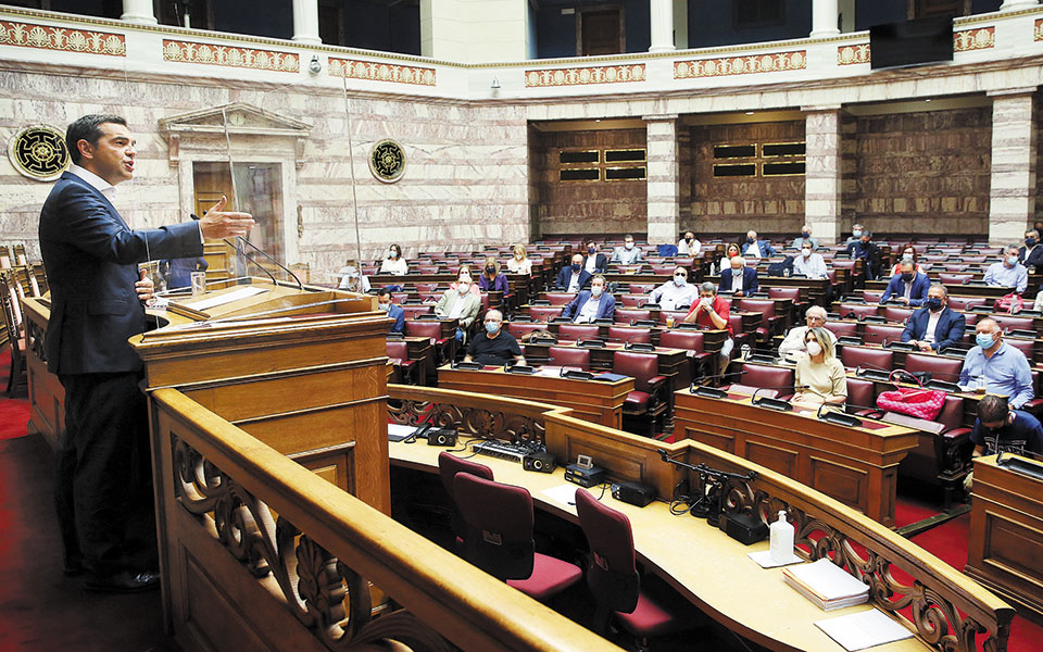 διαχωριστικές-γραμμές-από-τον-αλέξη-τ-561377899