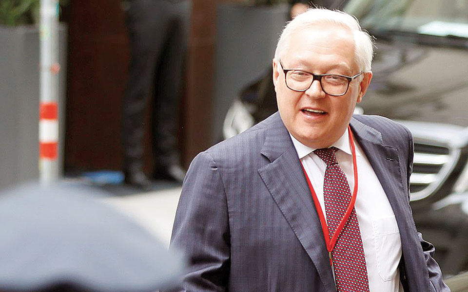 μπάιντεν-πούτιν-ένταση-πριν-από-το-ραν-561380629