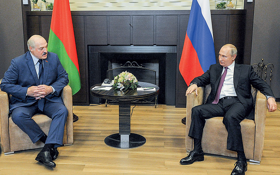 στήριξη-από-πούτιν-αναζητεί-ο-λουκασέ-561380557