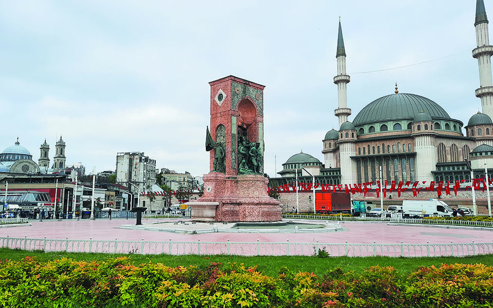 ο-ερντογάν-έπληξε-άλλο-ένα-σύμβολο-του-561381373