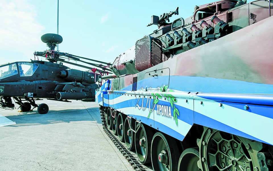 στρατιωτικός-πυρετός-στα-βαλκάνια-πύ-561381322