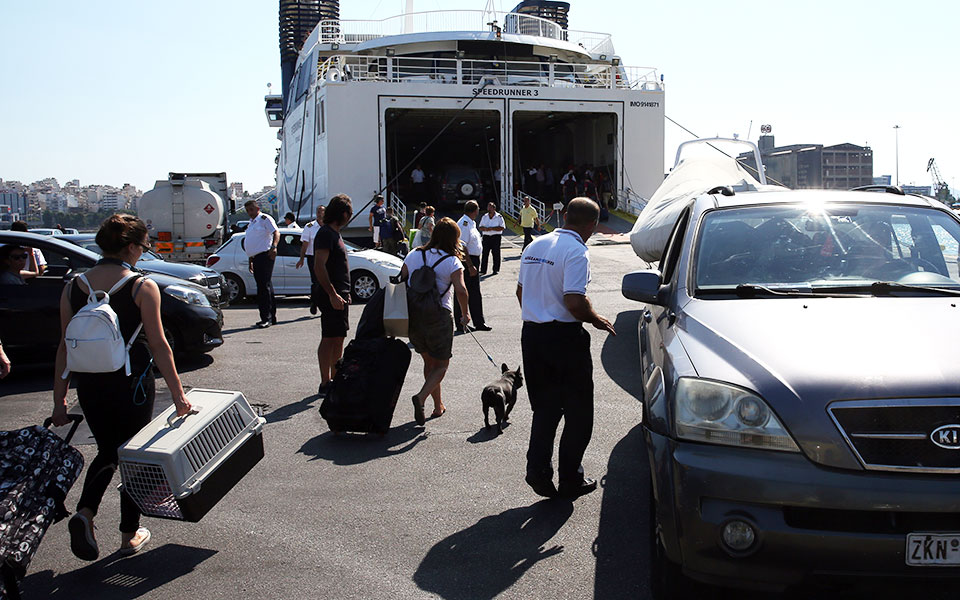 κορωνοϊός-θωράκιση-νησιών-με-rapid-και-self-tests-561379291