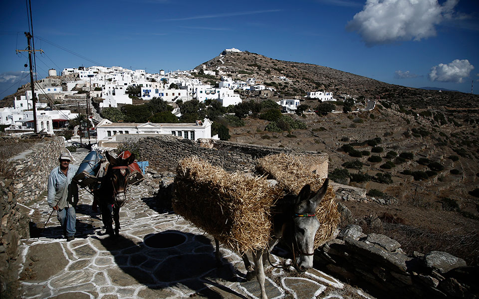 πλεύση-φροντίδας-σε-9-νησιά-561360424