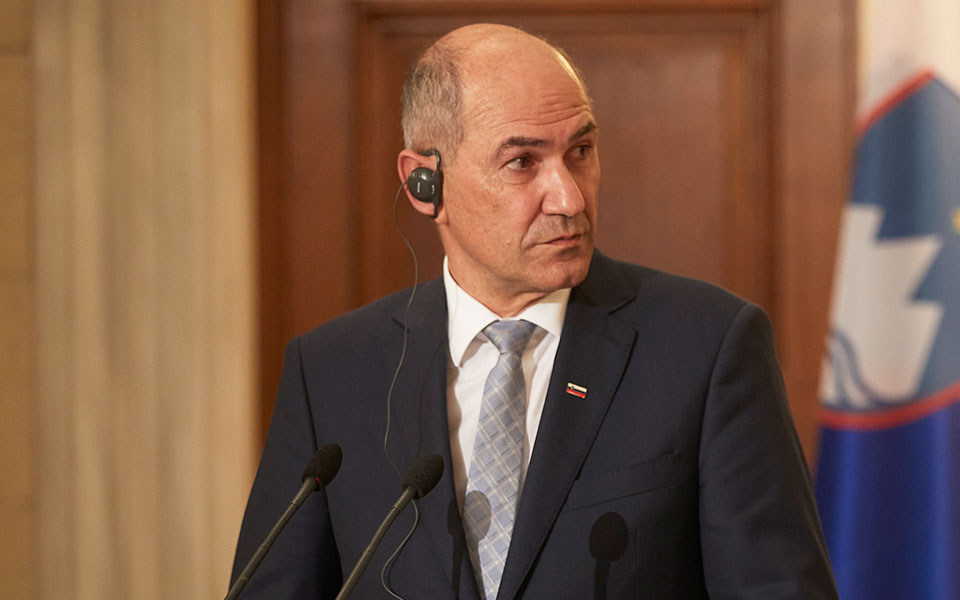 η-σλοβενική-προεδρία-και-ο-πάνθηρας-561367075