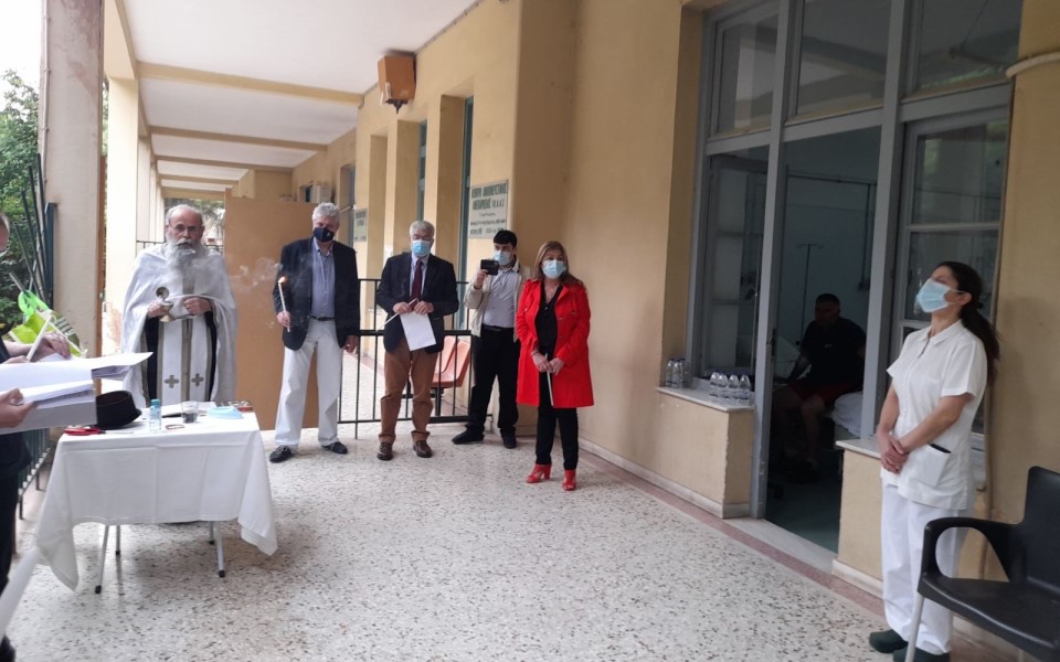 σωτηρία-ανάσταση-στο-πλευρό-των-ασθ-561350617