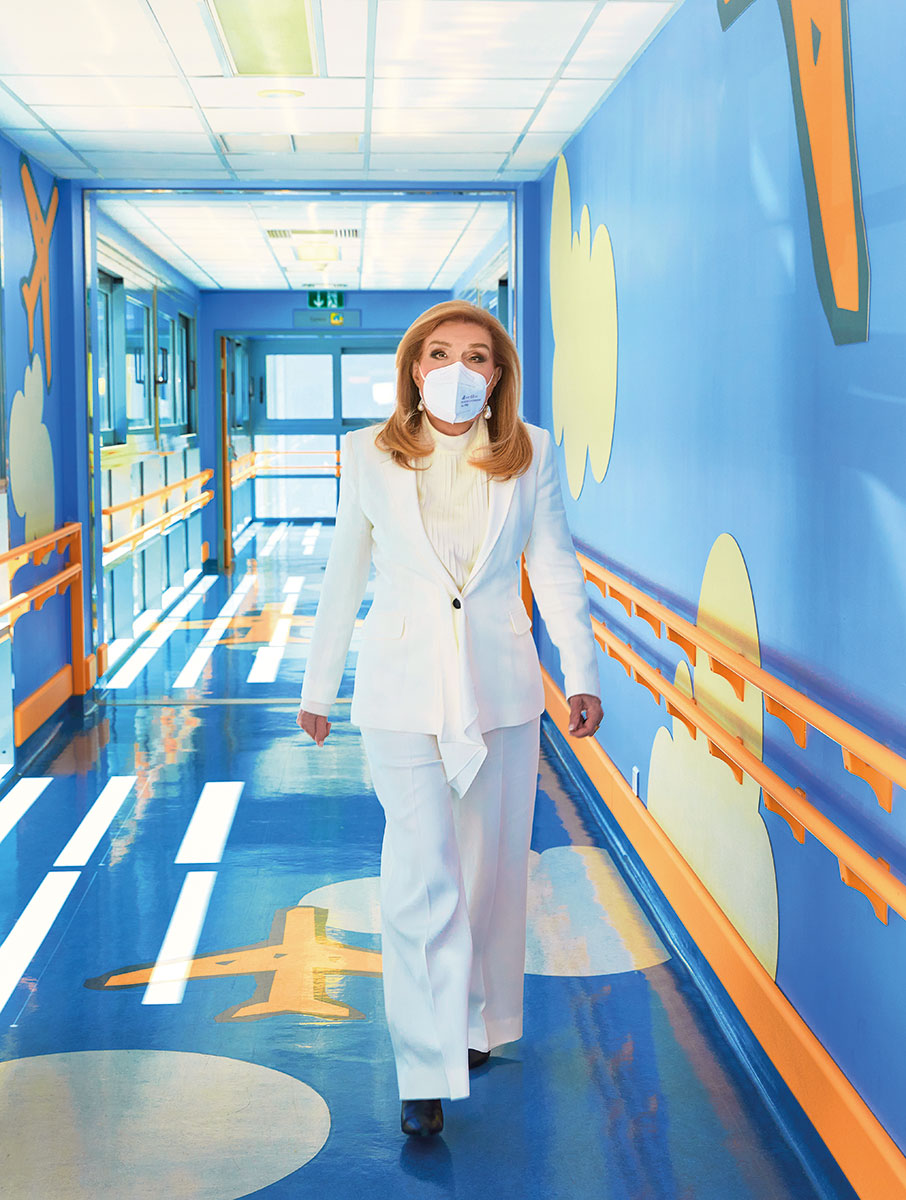 Μαριάννα Βαρδινογιάννη: «Ποτέ δεν πίστεψα στην απρόσωπη φιλανθρωπία»-1