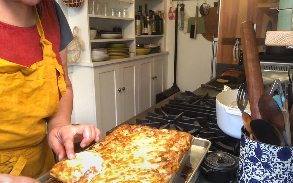 βίντεο-nyt-η-σαμίν-νόσρατ-φτιάχνει-τα-καλ-561362152