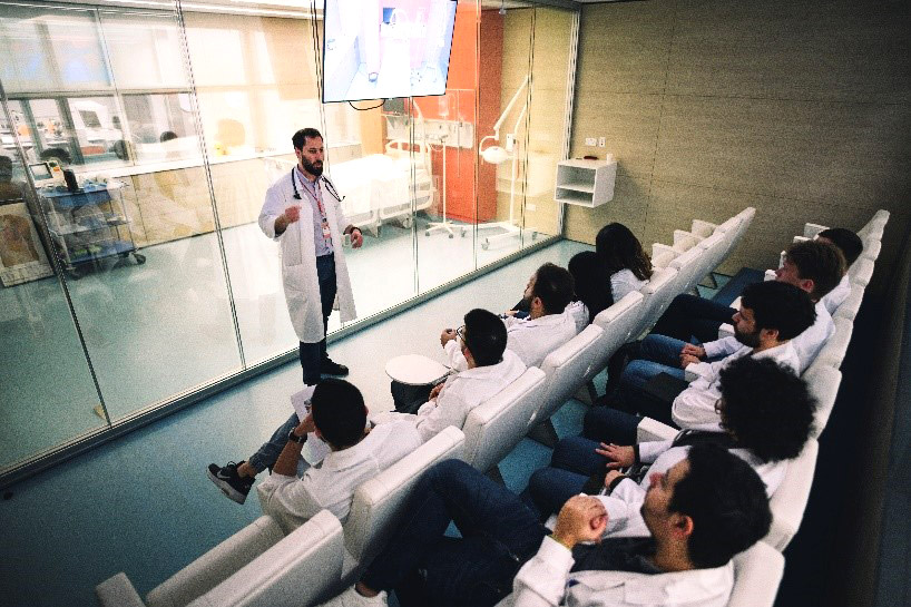 Το Ευρωπαϊκό Πανεπιστήμιο Κύπρου εκπαιδεύει ηγέτες στην Ιατρική-2