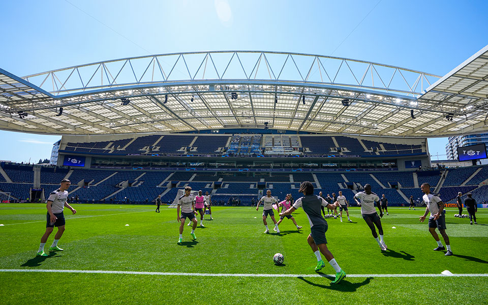 τσάμπιονς-λιγκ-ένας-αγγλικός-τελικό-561380674