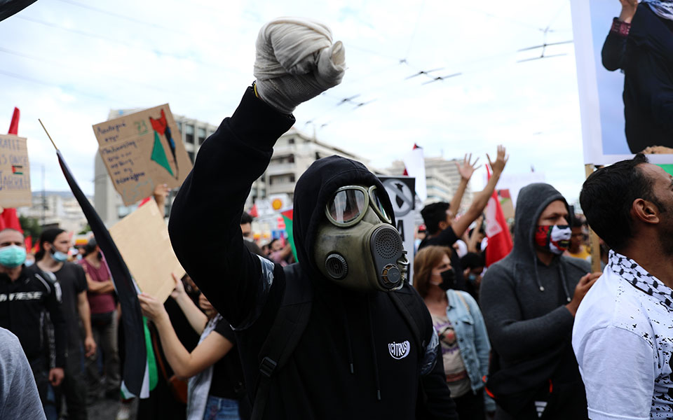 Επεισόδια μπροστά από την πρεσβεία του Ισραήλ στην Αθήνα-11