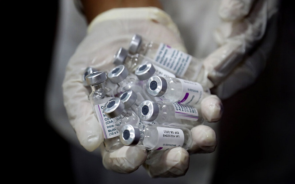 κορωνοϊός-η-ινδία-αναστέλλει-τις-εξαγ-561367123