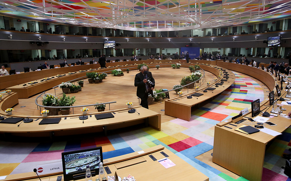 σύνοδος-κορυφής-στο-τραπέζι-σήμερα-το-561374914