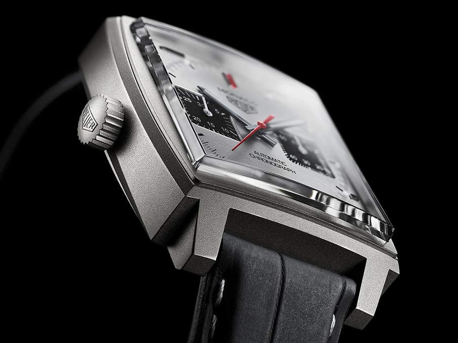 Ένα TAG HEUER Monaco από τιτάνιο για το Grand Prix του Μονακό-3