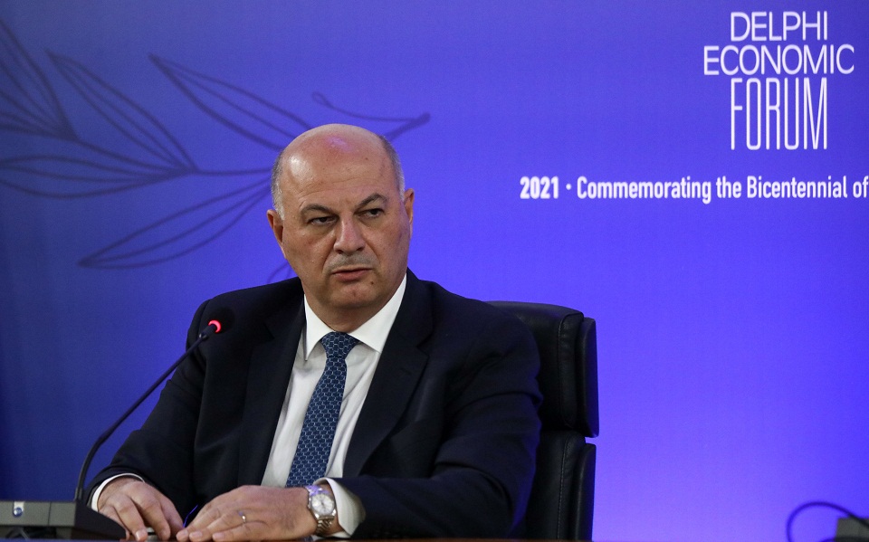 επίθεση-ρουβίκωνα-στο-γραφείο-του-υπο-561360421