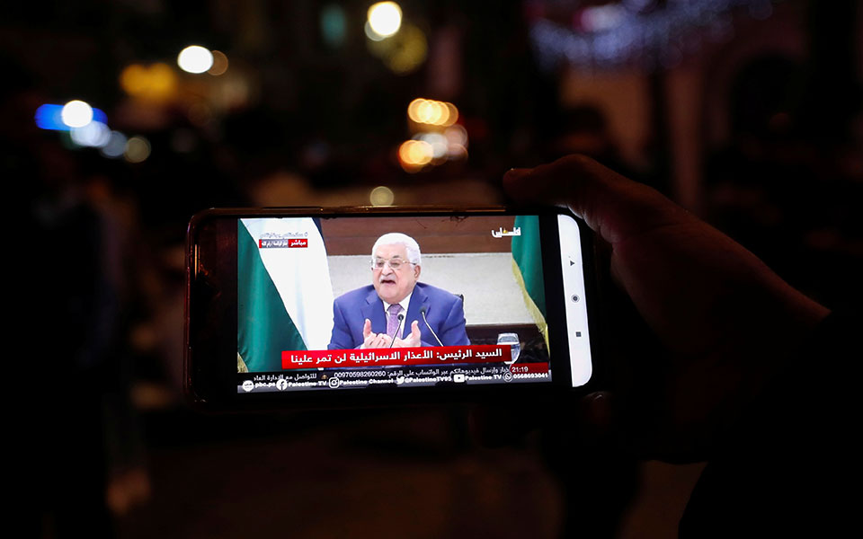 πρώτη-επικοινωνία-μπάιντεν-αμπάς-με-561365422