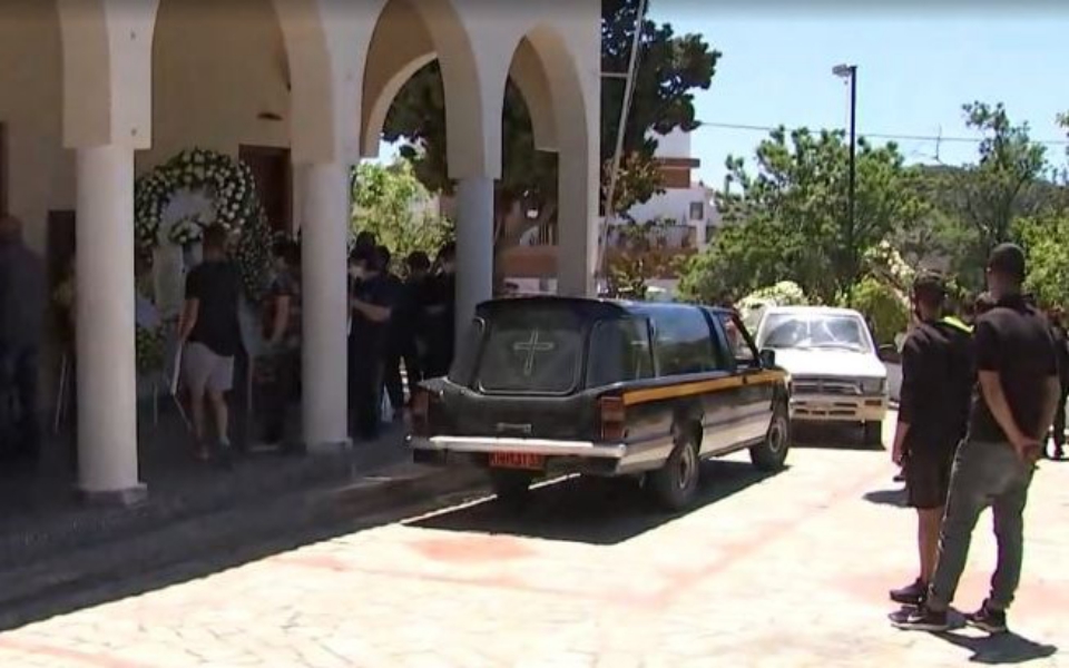 έγκλημα-στα-γλυκά-νερά-σε-κλίμα-οδύνης-561363394