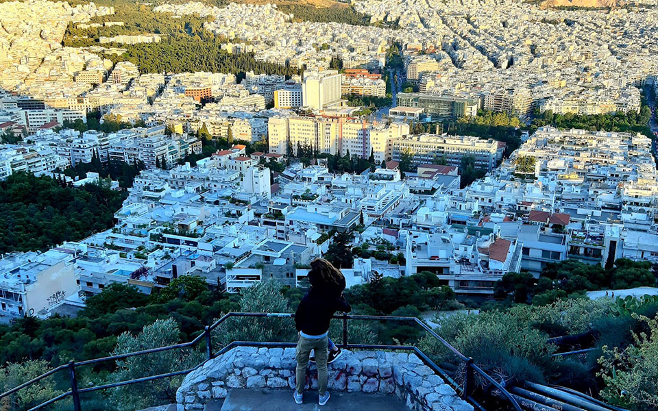 σταθερό-το-ιικό-φορτίο-στην-αττική-με-α-561376009